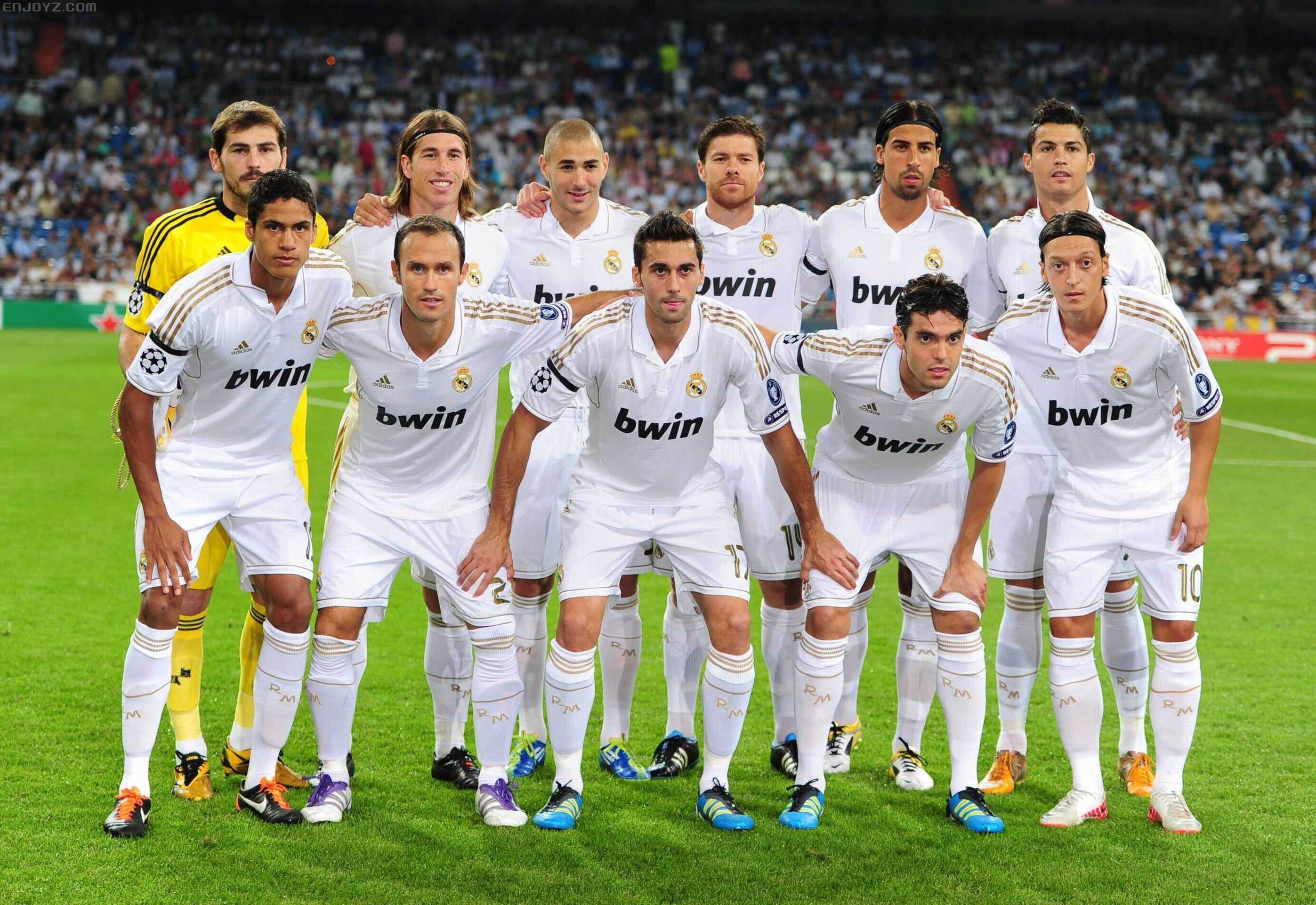 英媒：伊劳拉想让塞门约出战枪手和热刺，但球员想直接加盟曼城