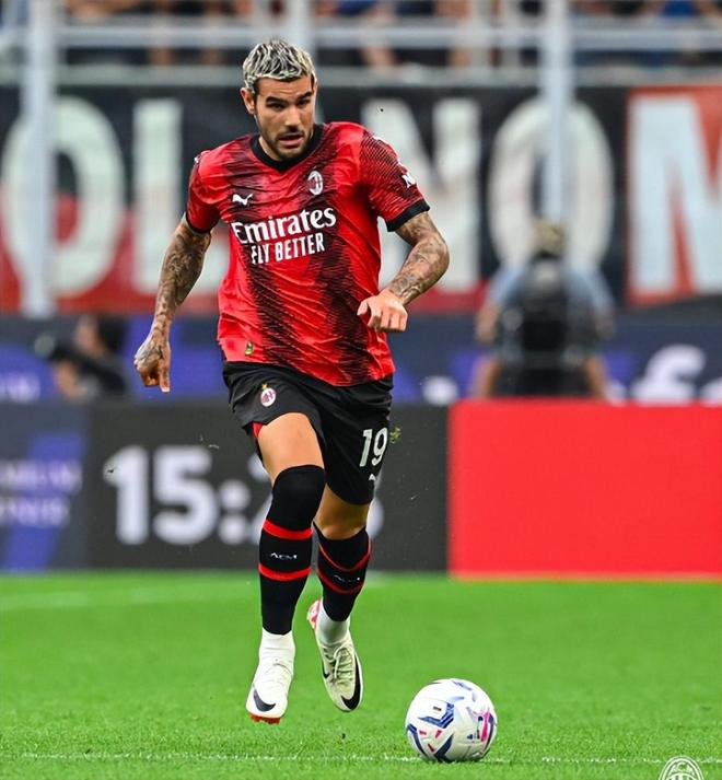 老当益壮！詹姆斯准三双东契奇30分湖人胜鹈鹕三连胜，墨菲空砍42分