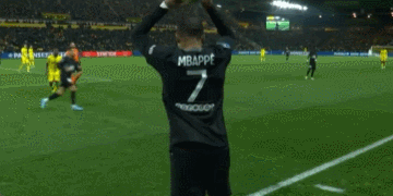 里夫斯38+8东契奇35+11 湖人击败独行侠全胜晋级